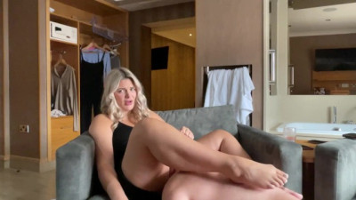 Hotel Sex with Huge Tits PREGNANT Blonde