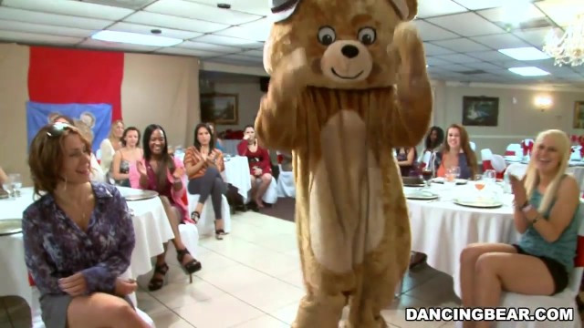 Wild Night Out: Big Dick Strippers and a Fluffy Freak Bear Stealing the Show! - Full XXX Movies | ePornHIT.